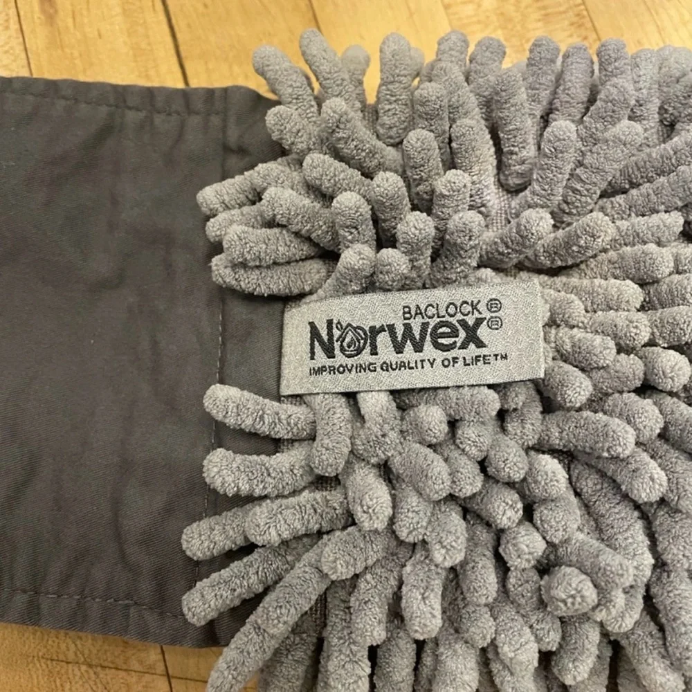Norwex Graphite Chenille Hand Towel EUC